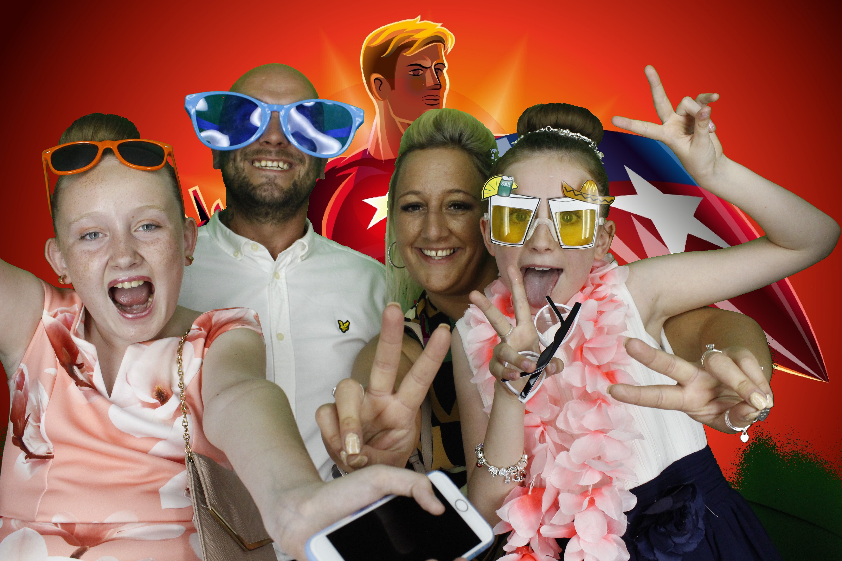 Hollie Mills | View more photos from the event at gallery.myphotoboothexperience.co.uk/u/MyPhotoBoothExperienceLtd/Hollie-Mills